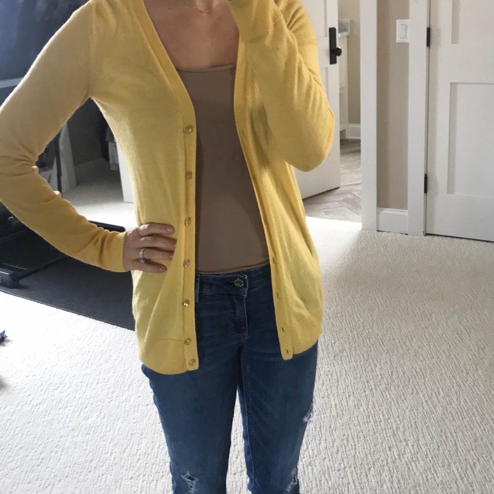 Limited, yellow sweater